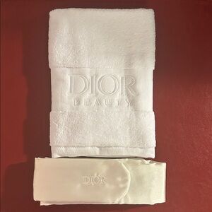 Brand New Dior Beauty Elegant White Towel and Headband Set
